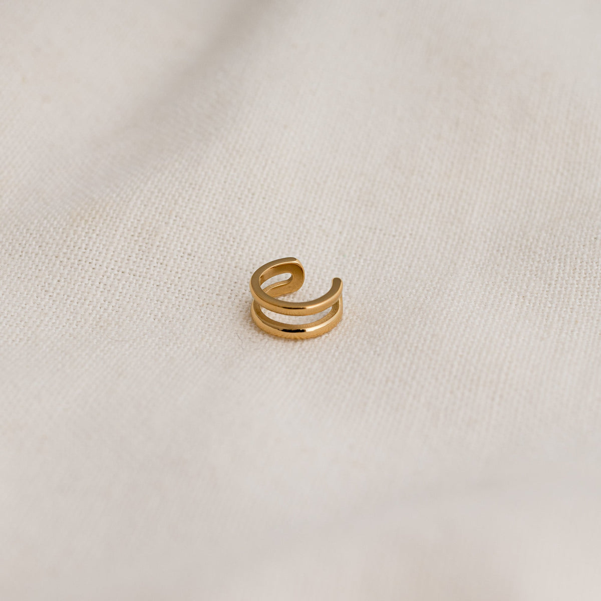 POS - Niobe Ear Cuff