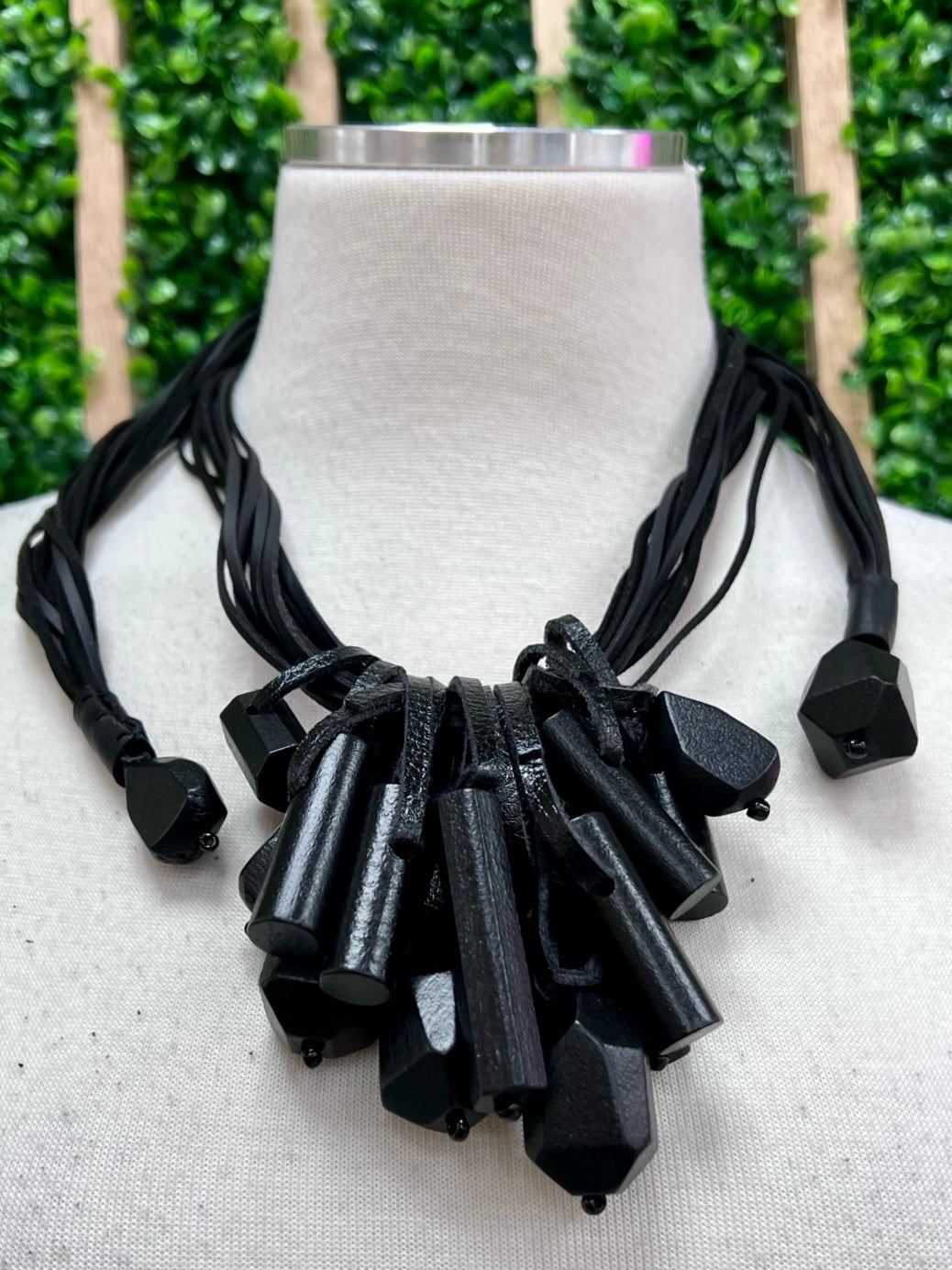 Black Geo Wood Drops Necklace