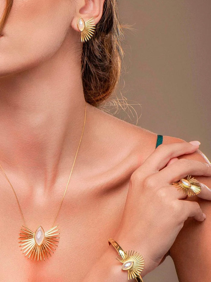 Caranda Necklace