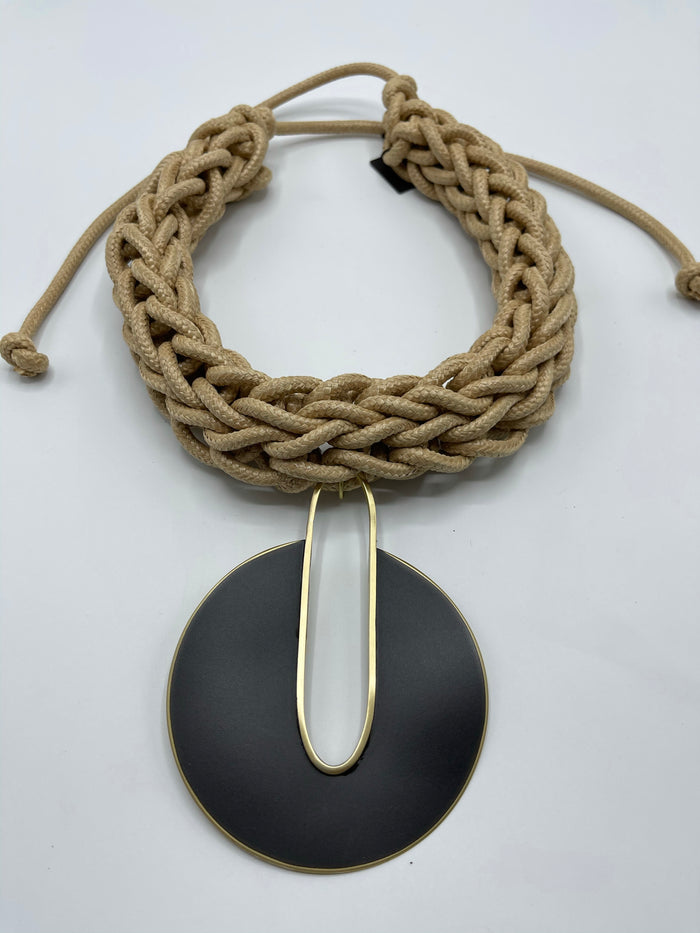 Katerina Necklace Boga Gazing Beige