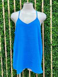 Textured Adjustable V Neck Cami