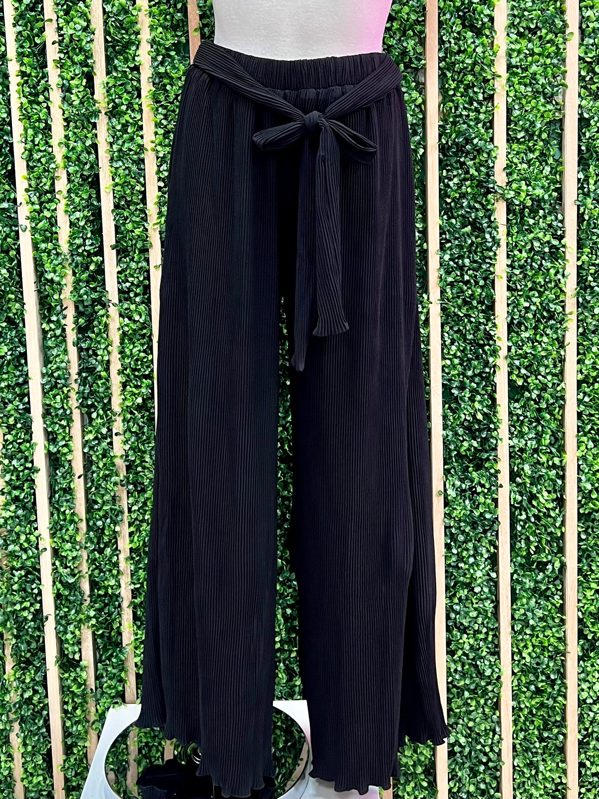 Black Pleated Wide Leg Pants