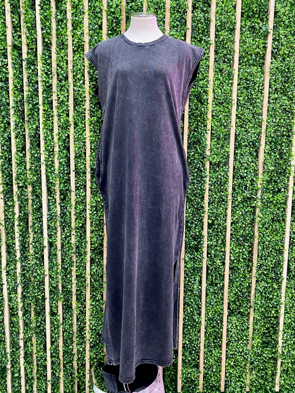 Black acid Wash Muscle Sleeve Maxi Dress