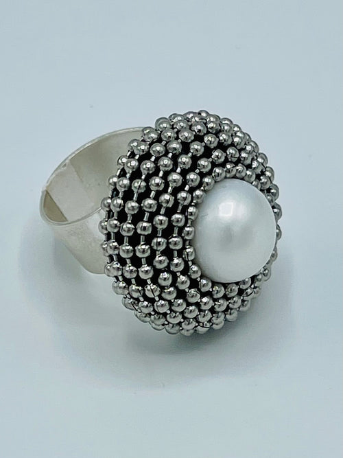 Large Pearl Ball Chain Ring