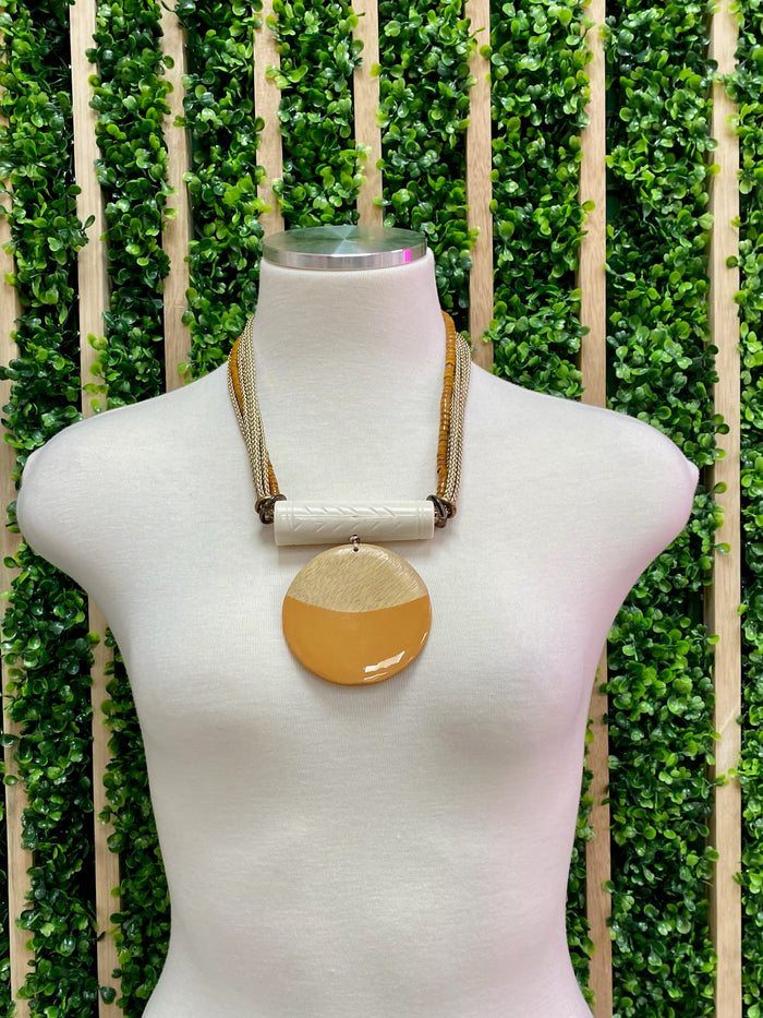 Beige Wood Circle Necklace