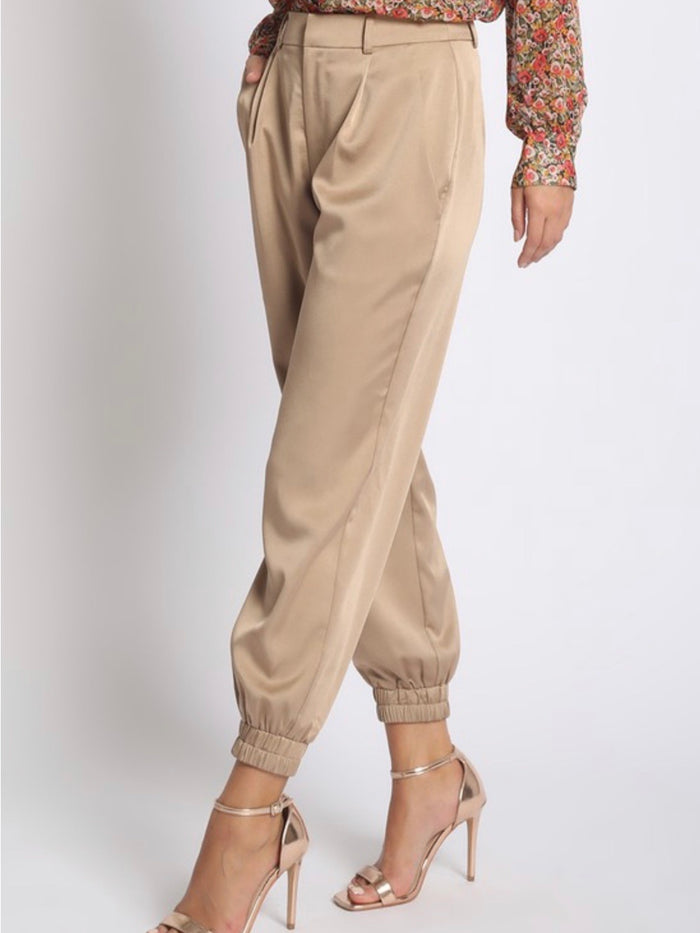 Dressy Camel Jogger