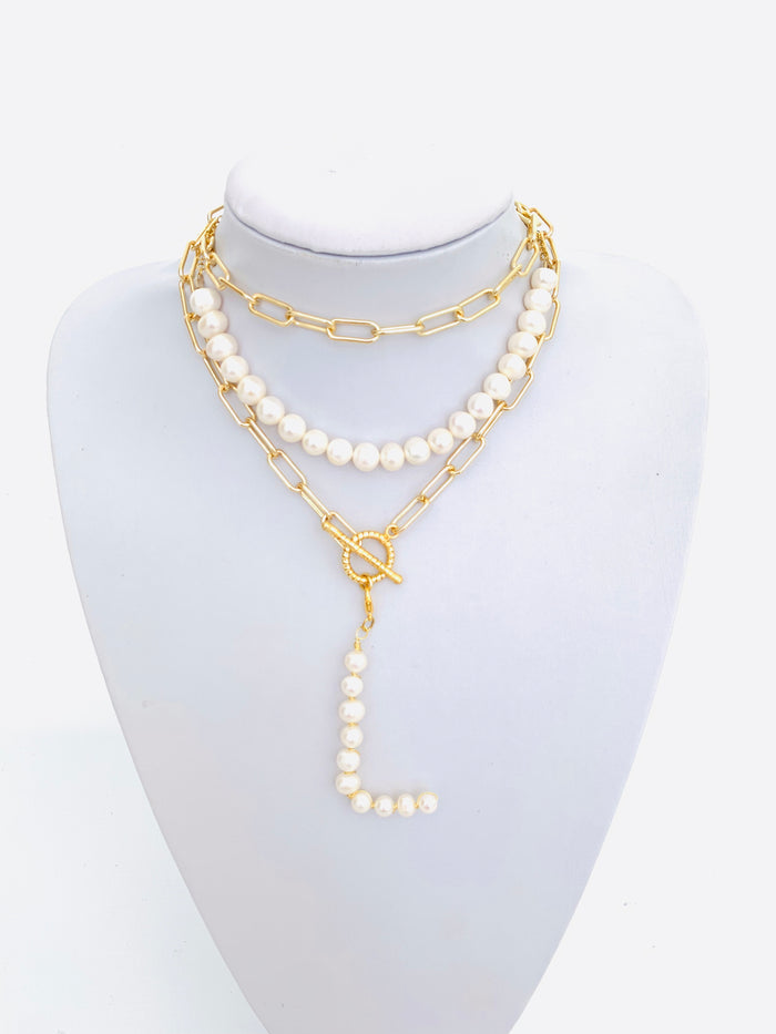 Pearls Choker