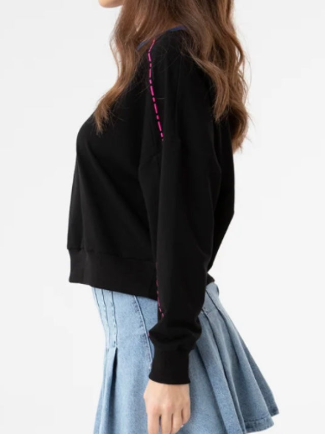 Heart Embroidered Sweeatshirt