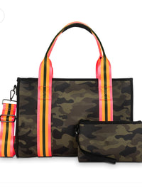 Isla Tote Bag