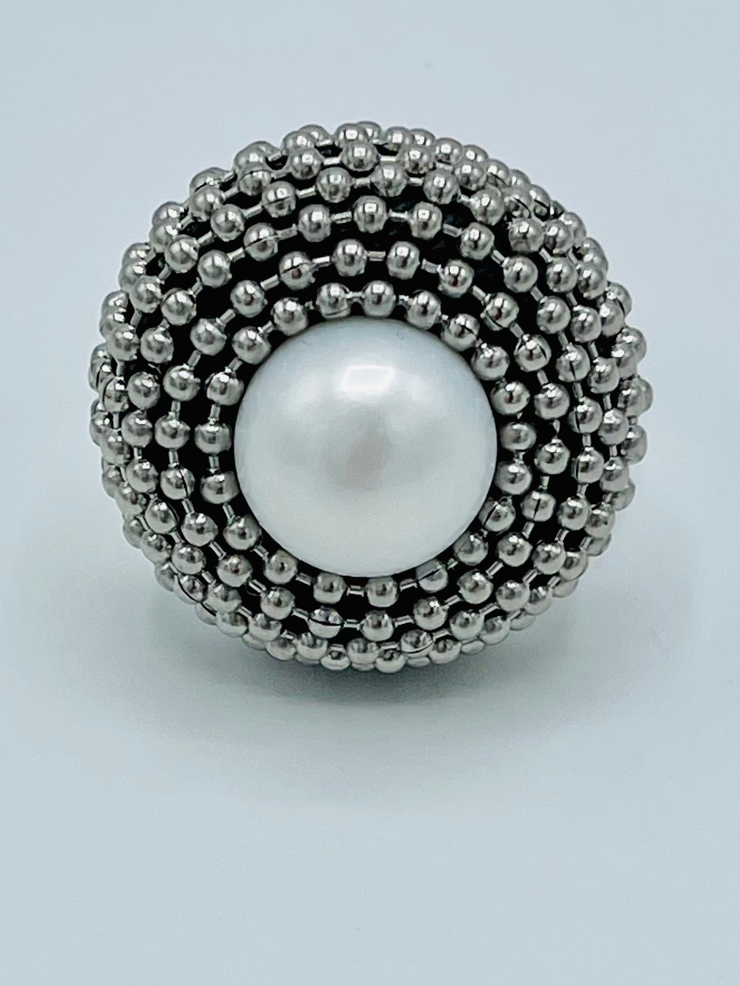Large Pearl Ball Chain Ring
