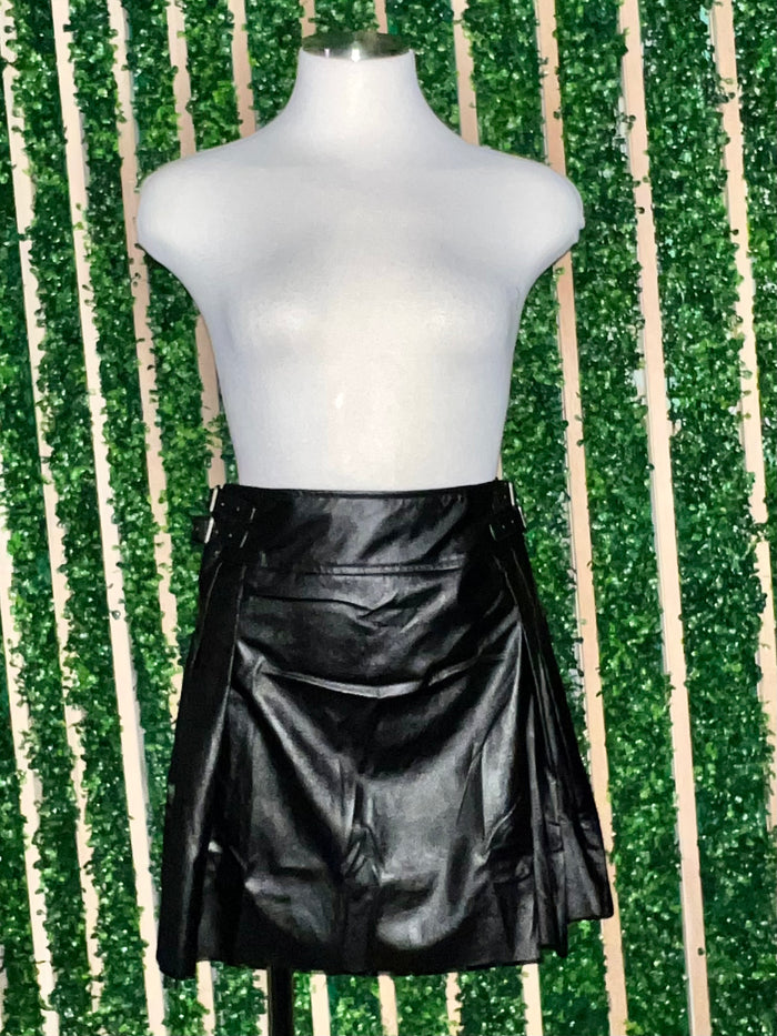 Buckle Detail Pleather Skirt