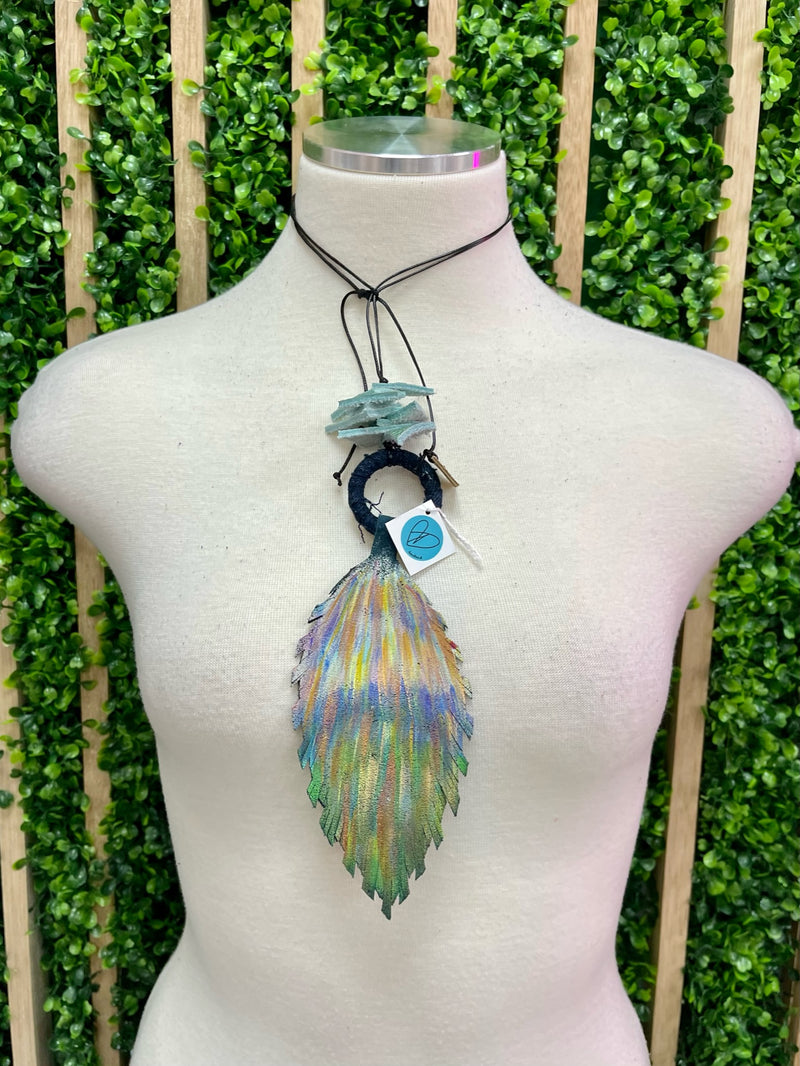 Arlenne Diaz Leaf Necklace