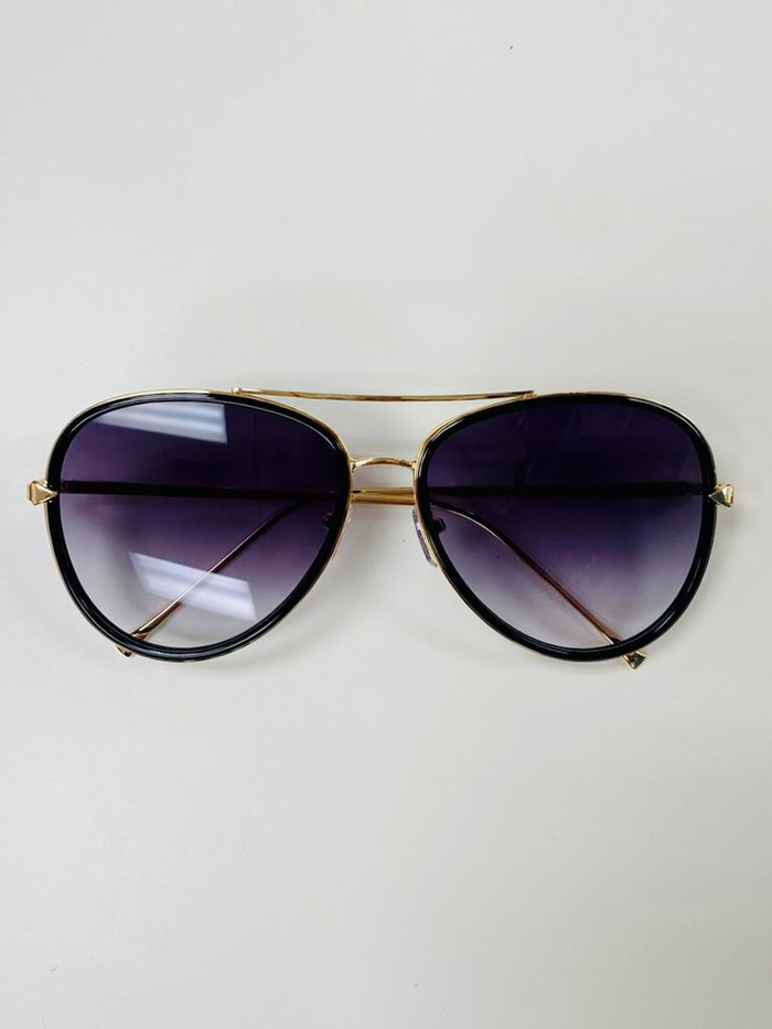 Queen Bee Aviator Sunglasses