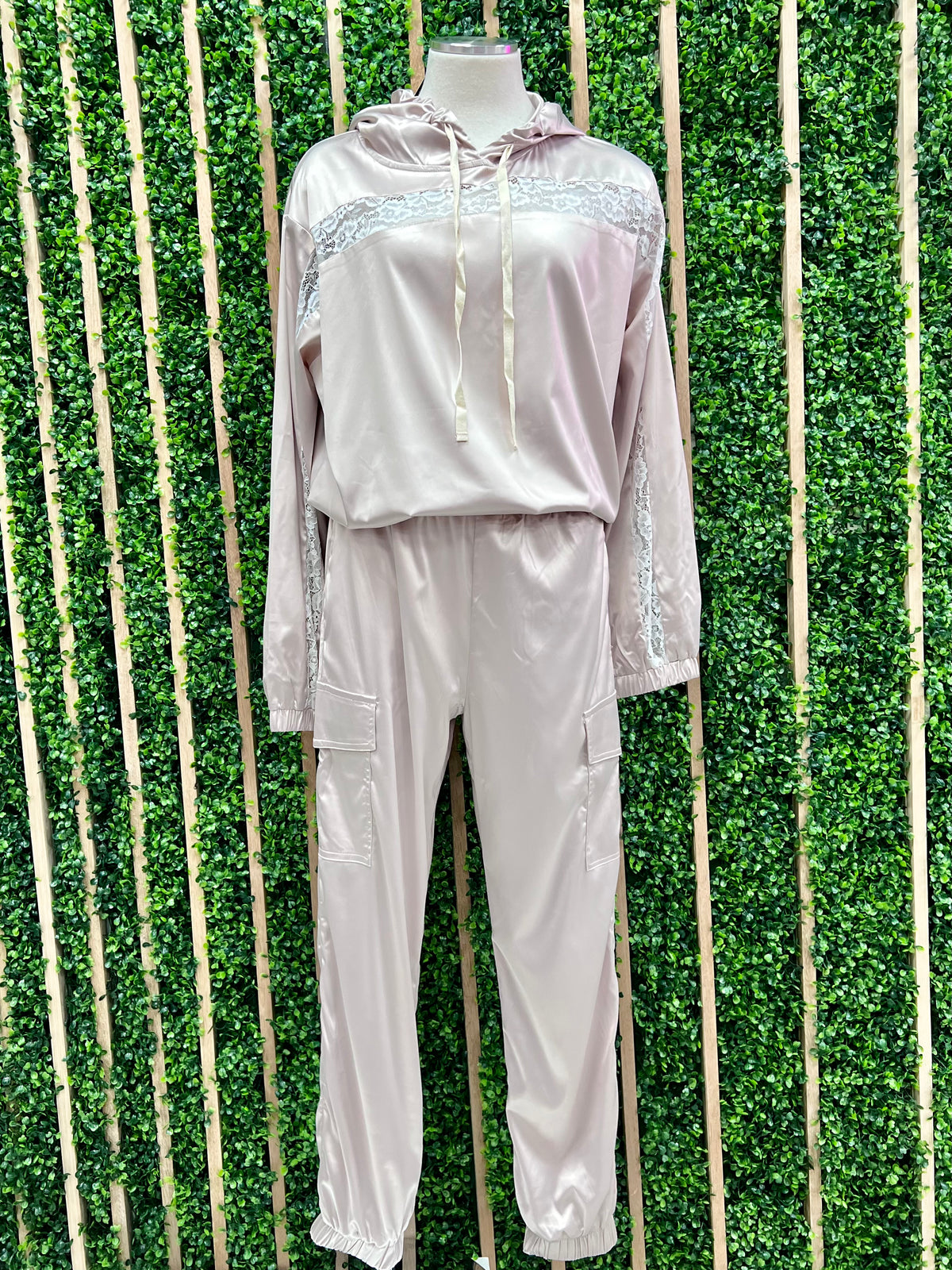 Lace DEtail Satin Jogger Set