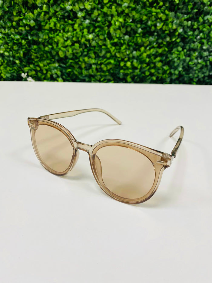 Large Round Cat Eye Sunglasses