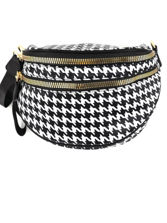 Black White Houndstooth Fannie Pack
