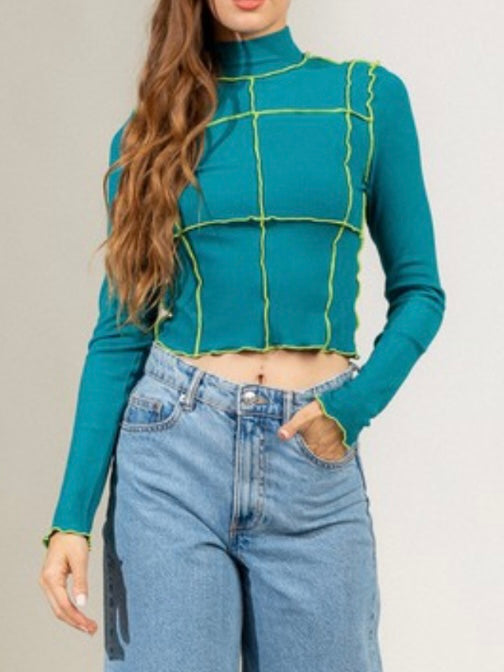 Color Trim Turtle Neck Top