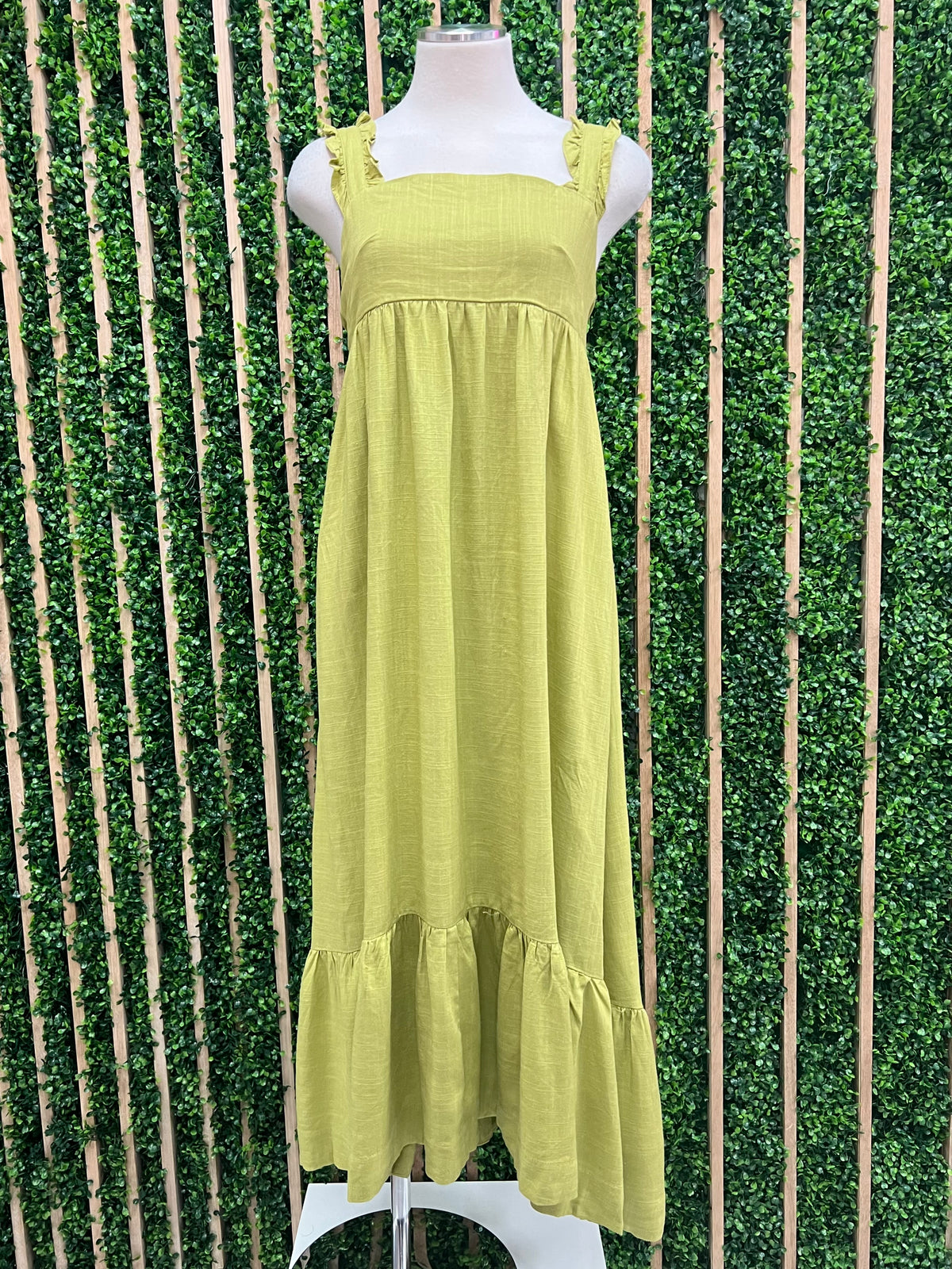 Lime Linen Tiered Maxi