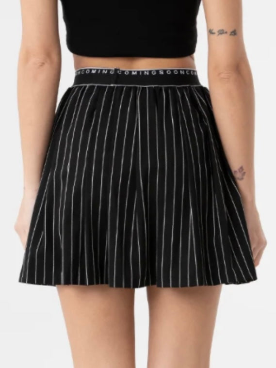 Black Striped Pleated Short Skirt