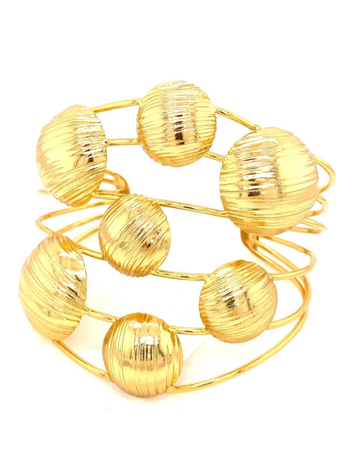 Textured Button Detail Bracelet