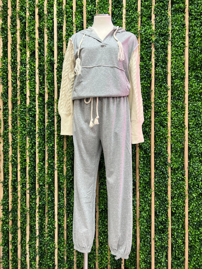 Grey / Cream Contrast Knit Jogger Set