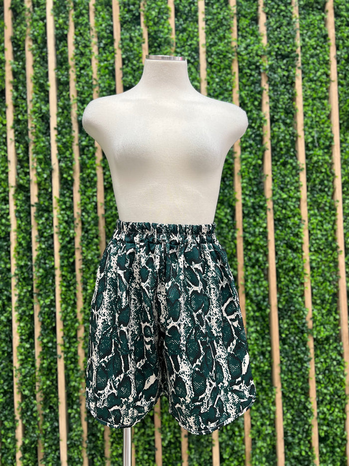 Green Snake Short