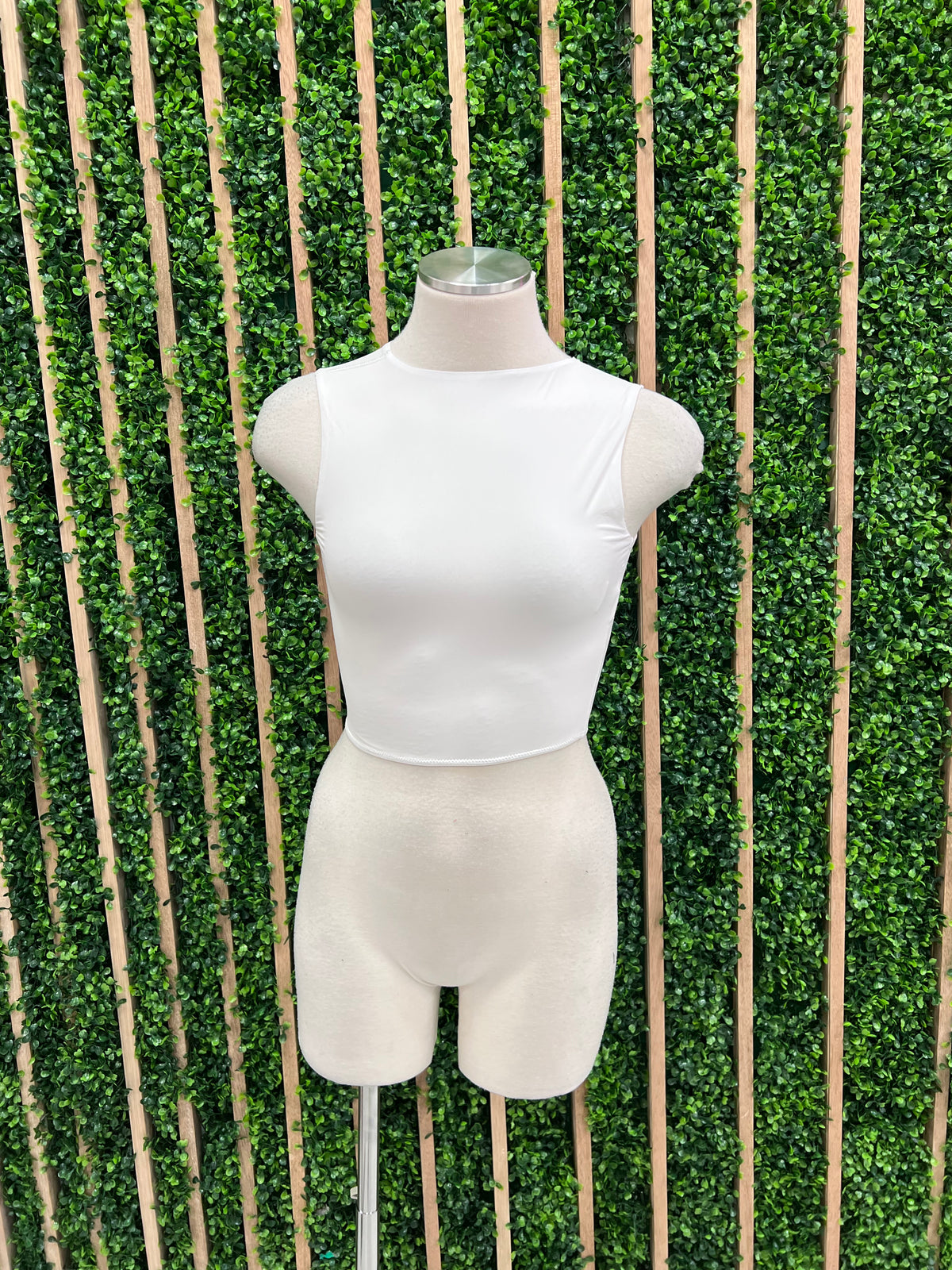 High Neck BAsic Crop Top