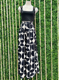 Black Geo Print Wide Leg Pant