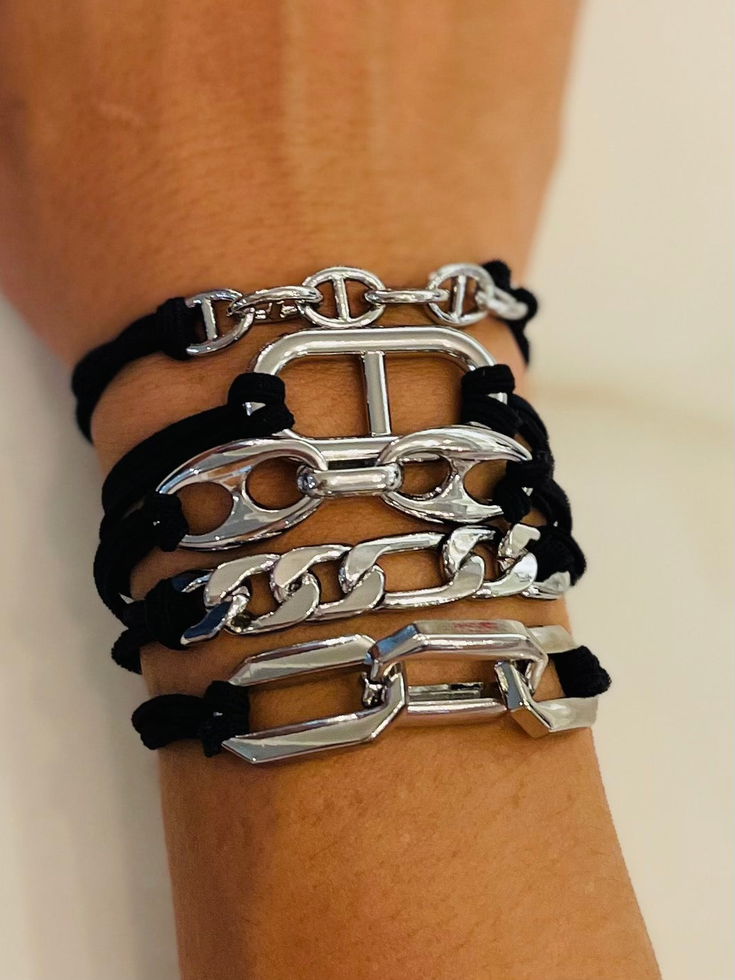 5 Piece Chain Hair Tie / Bracelets