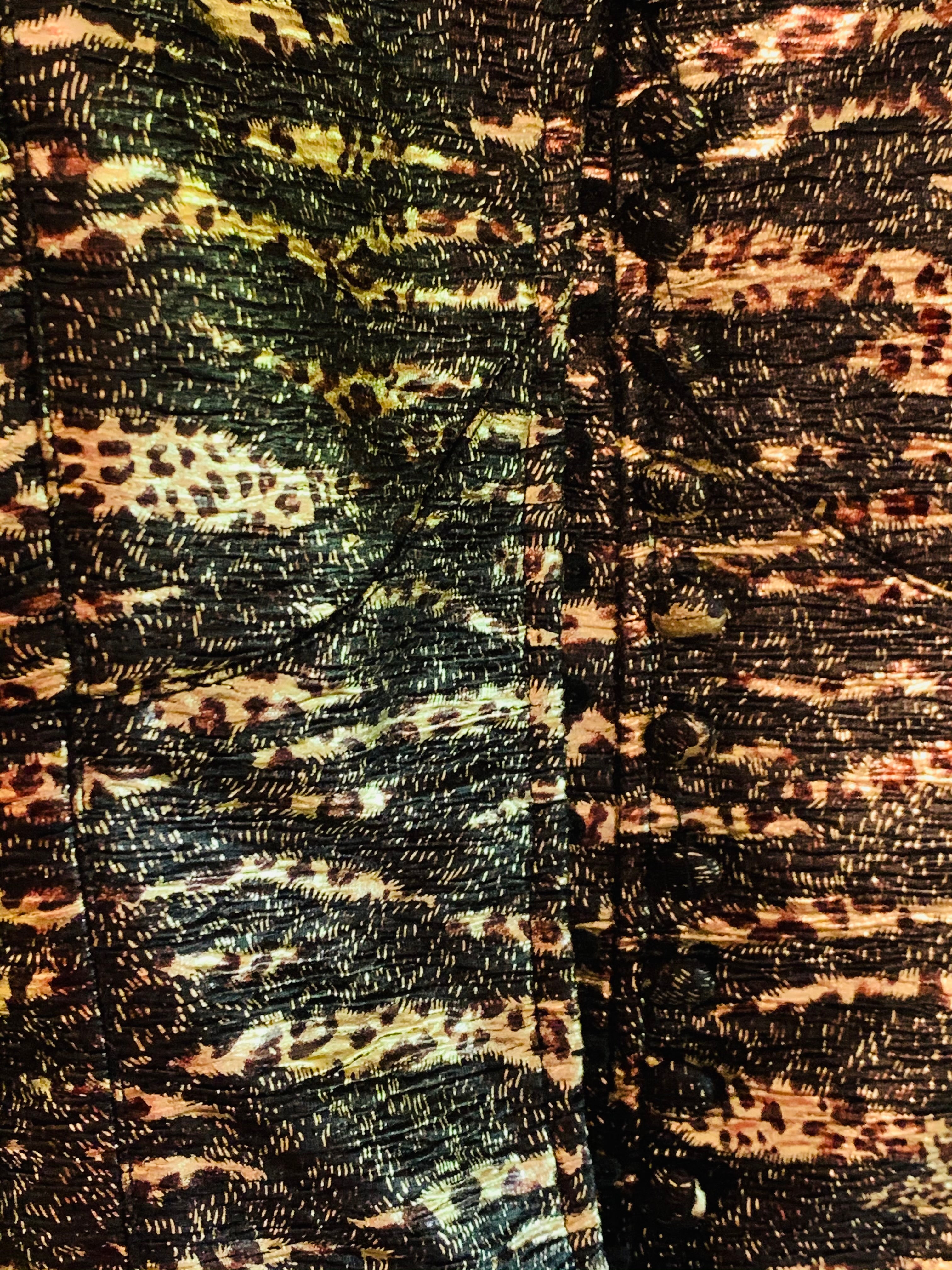 Metallic Cheetah Detail Puff Sleeve Crop Top