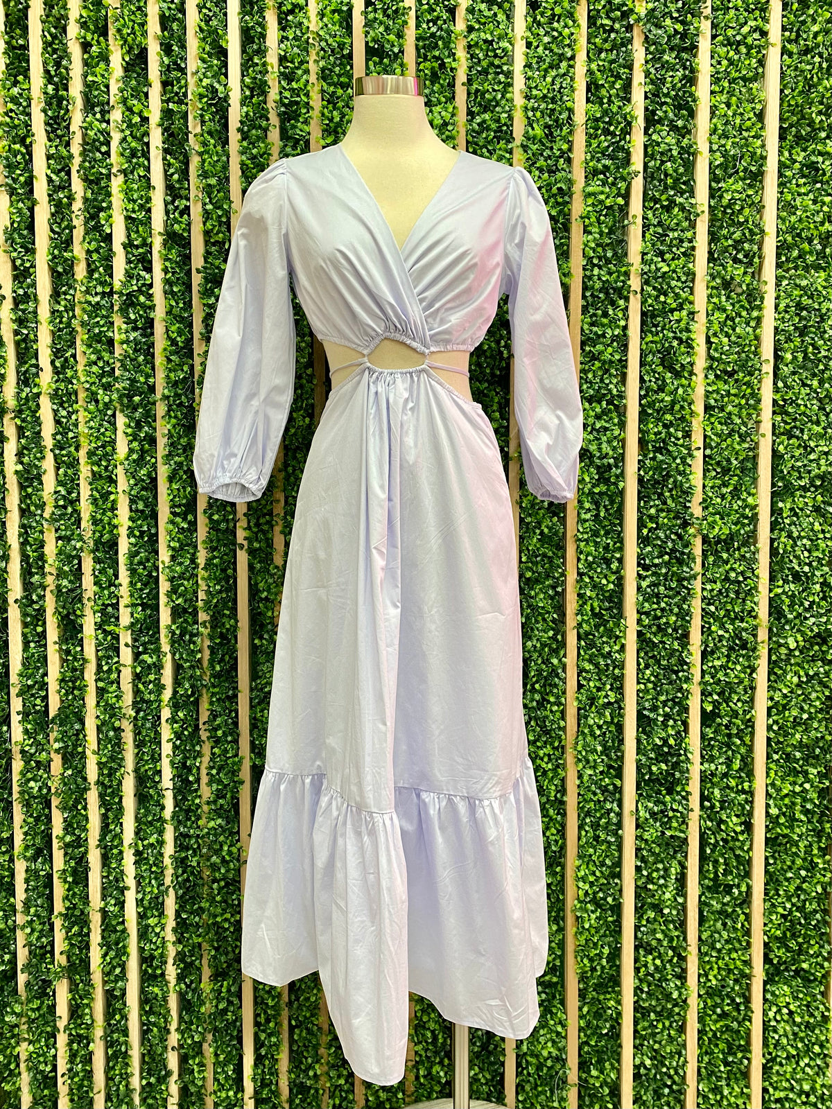Exquisite V Neck Midi Dress