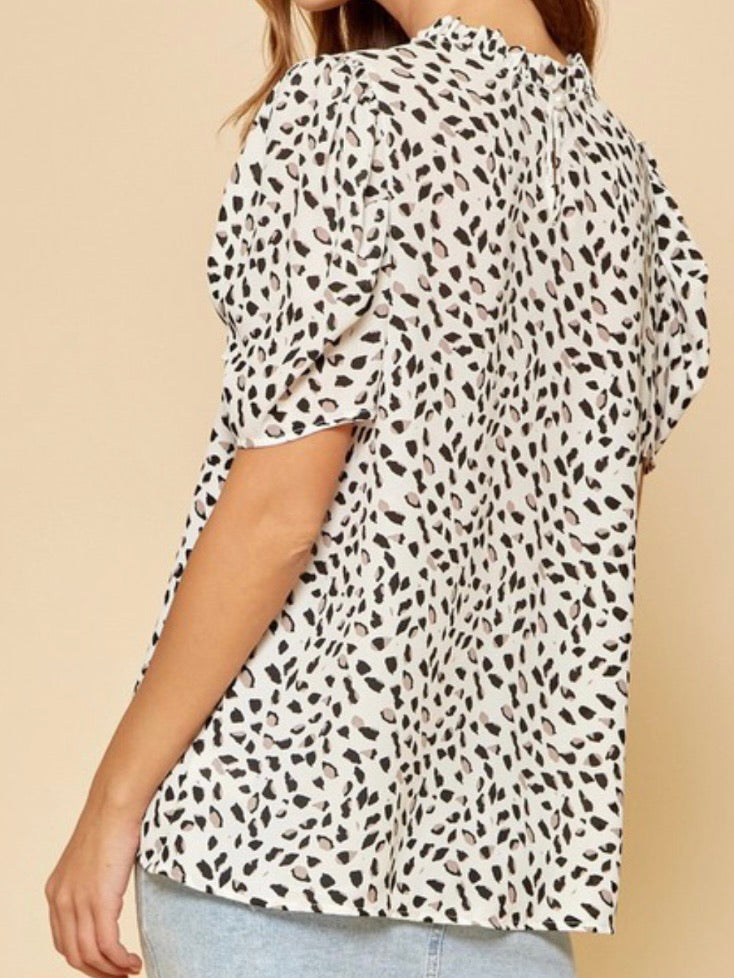 Natural Leopard Print Puff Sleeve Blouse