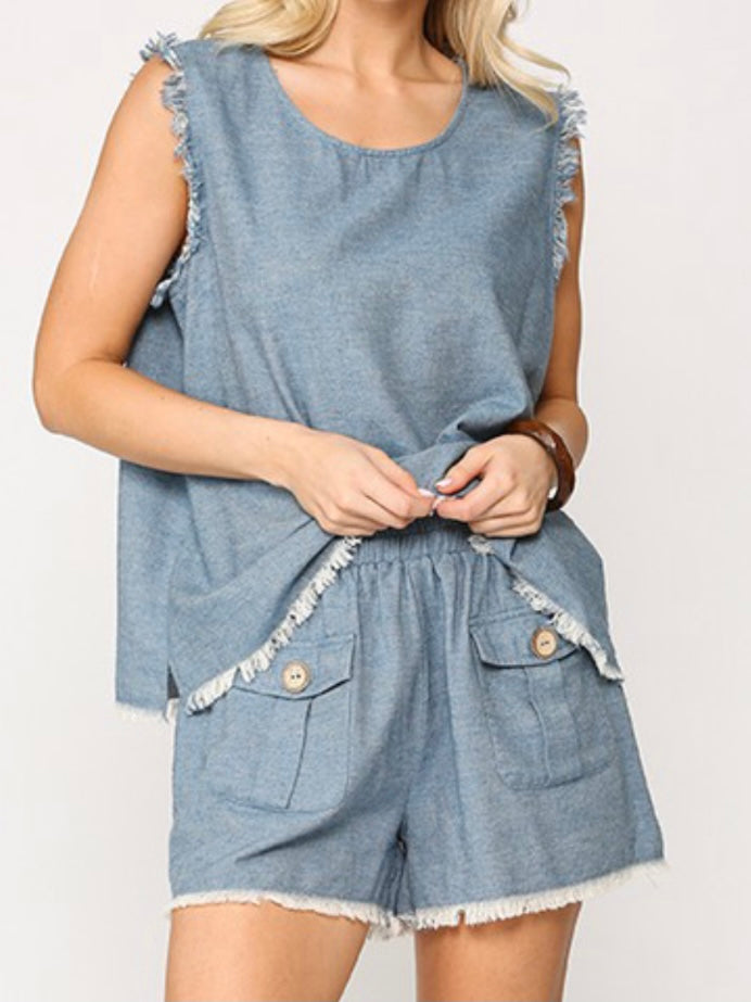 Frayed Hem Sleeveless Top