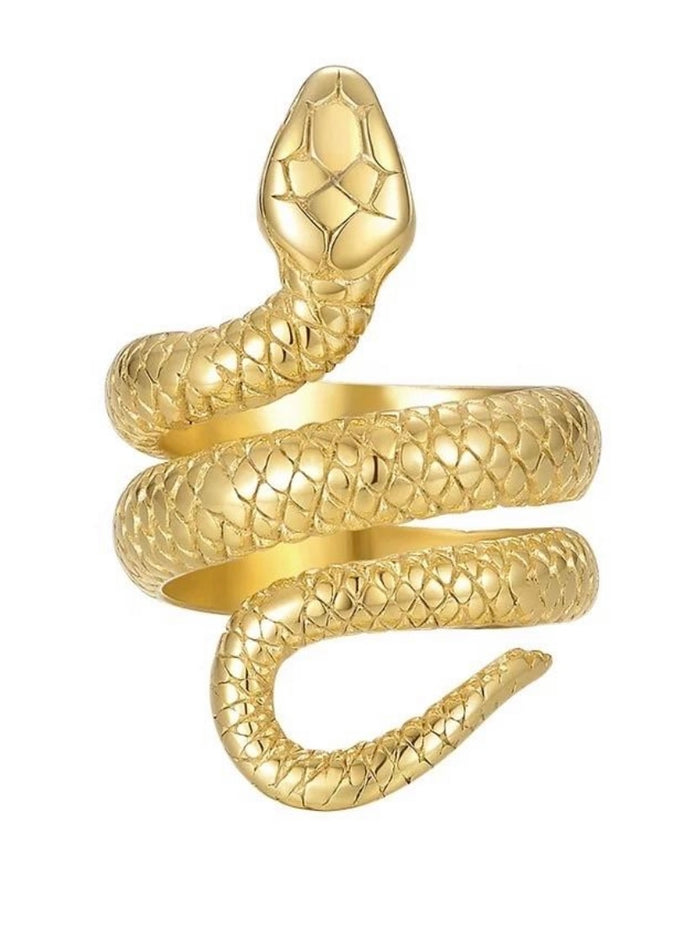 Cleo Snake Ring