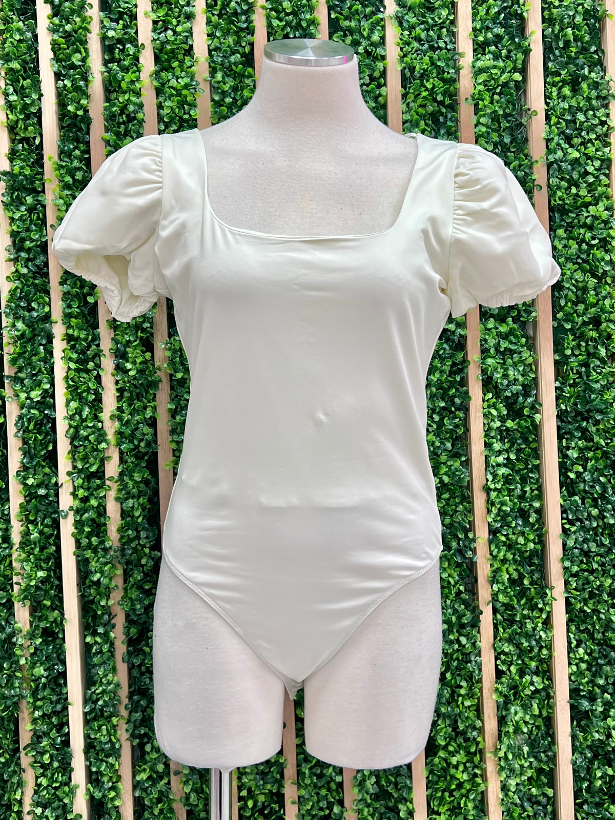 Delicate White Puff Sleeve Bodysuit