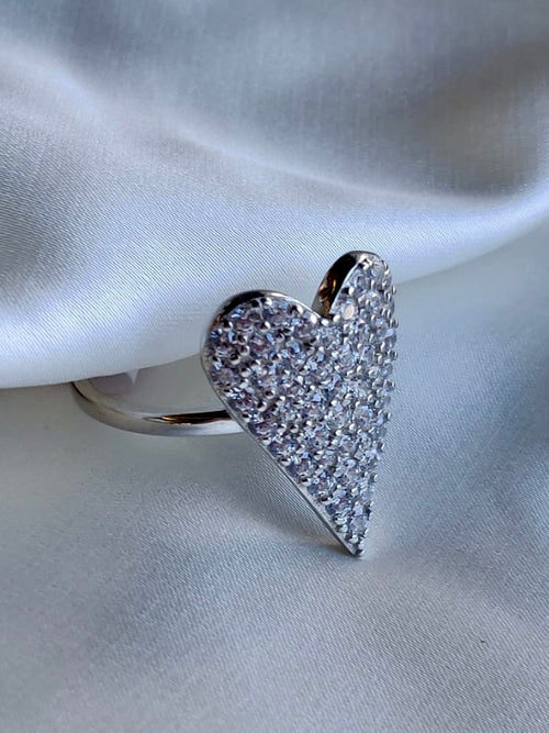 Exquisite Heart Ring