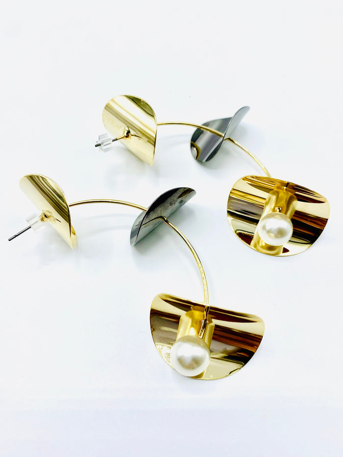 Pearl Detail Disc Earrings
