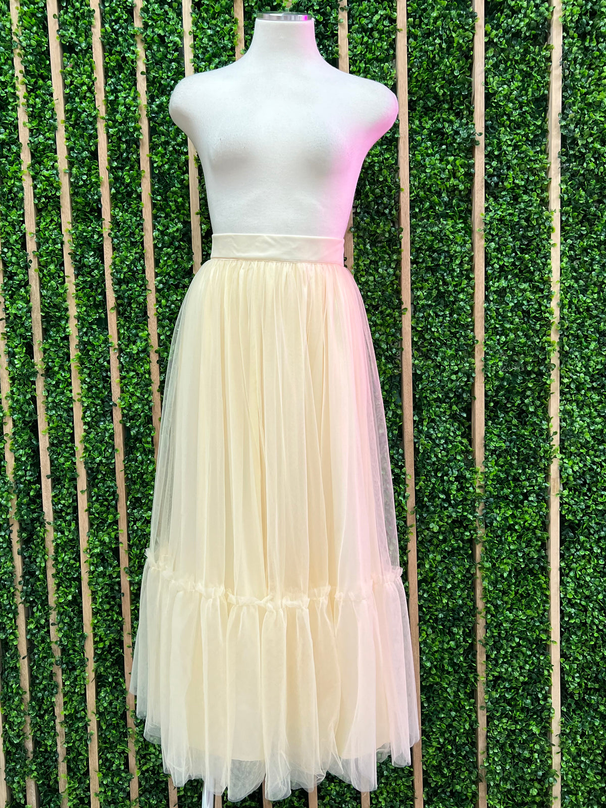 Cream Tiered TUlle Midi Skirt