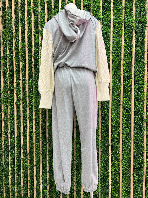 Grey / Cream Contrast Knit Jogger Set