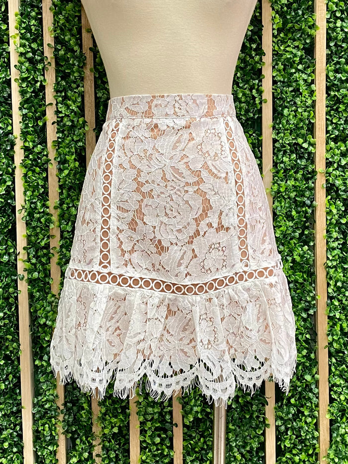 Lace Ruffled Short Skirt