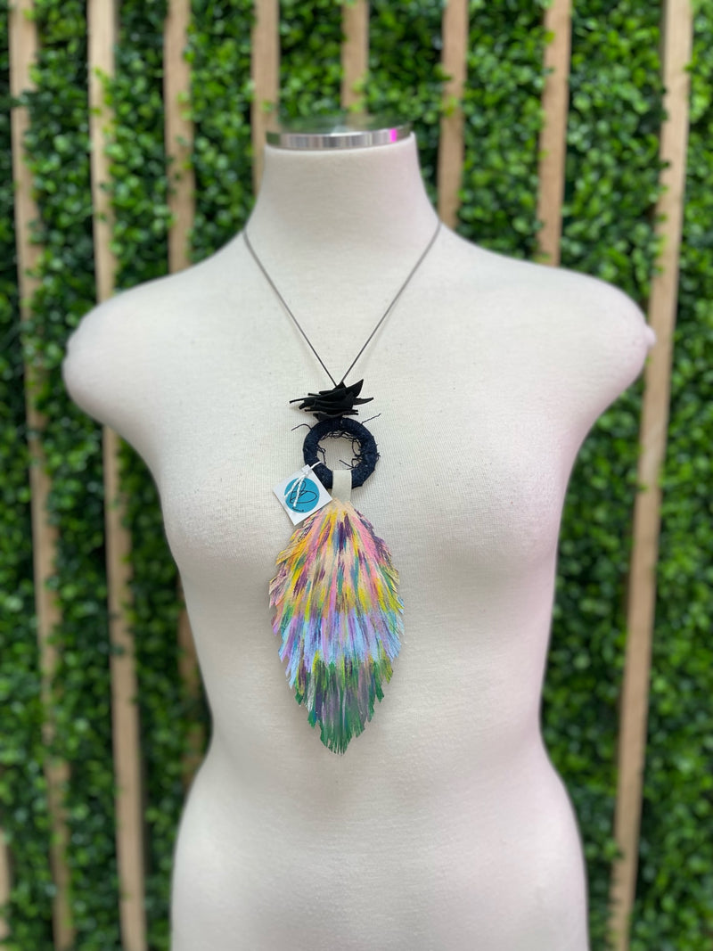 Arlenne Diaz Leaf Necklace