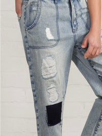 Slouch Patched Jeans