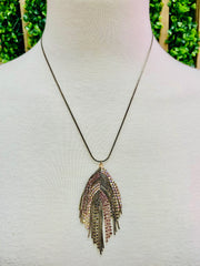 DelicateRhinestone Fringe Feather Necklace