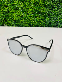 Large Round Cat Eye Sunglasses