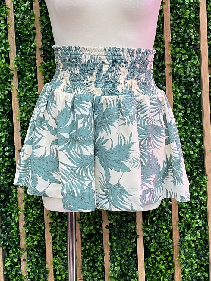 Green Leaves Short