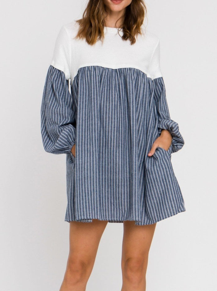 Contrast Denim Balloon Sleeve Swing Dress